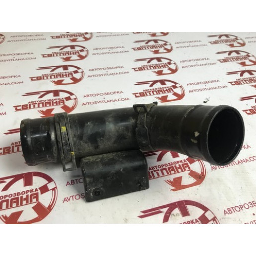 Патрубок інтеркулера Kia Sorento 2.5CRDI 2002-2009 281664A160
